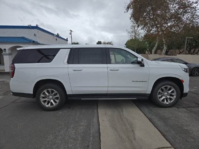 Used 2023 Chevrolet Suburban Premier RWD image 2