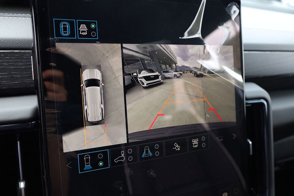 New 2026 GMC Yukon XL AT4 Ultimate AWD/4WD image 16