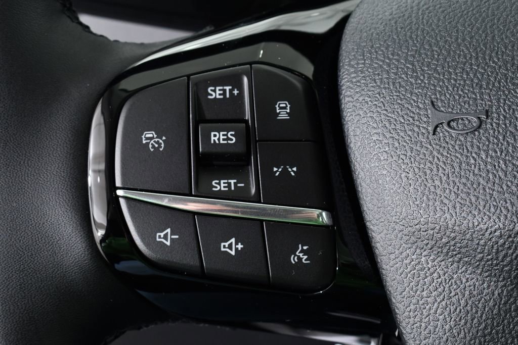New 2026 Ford Escape SE w/ Class II Trailer Tow Package image 33