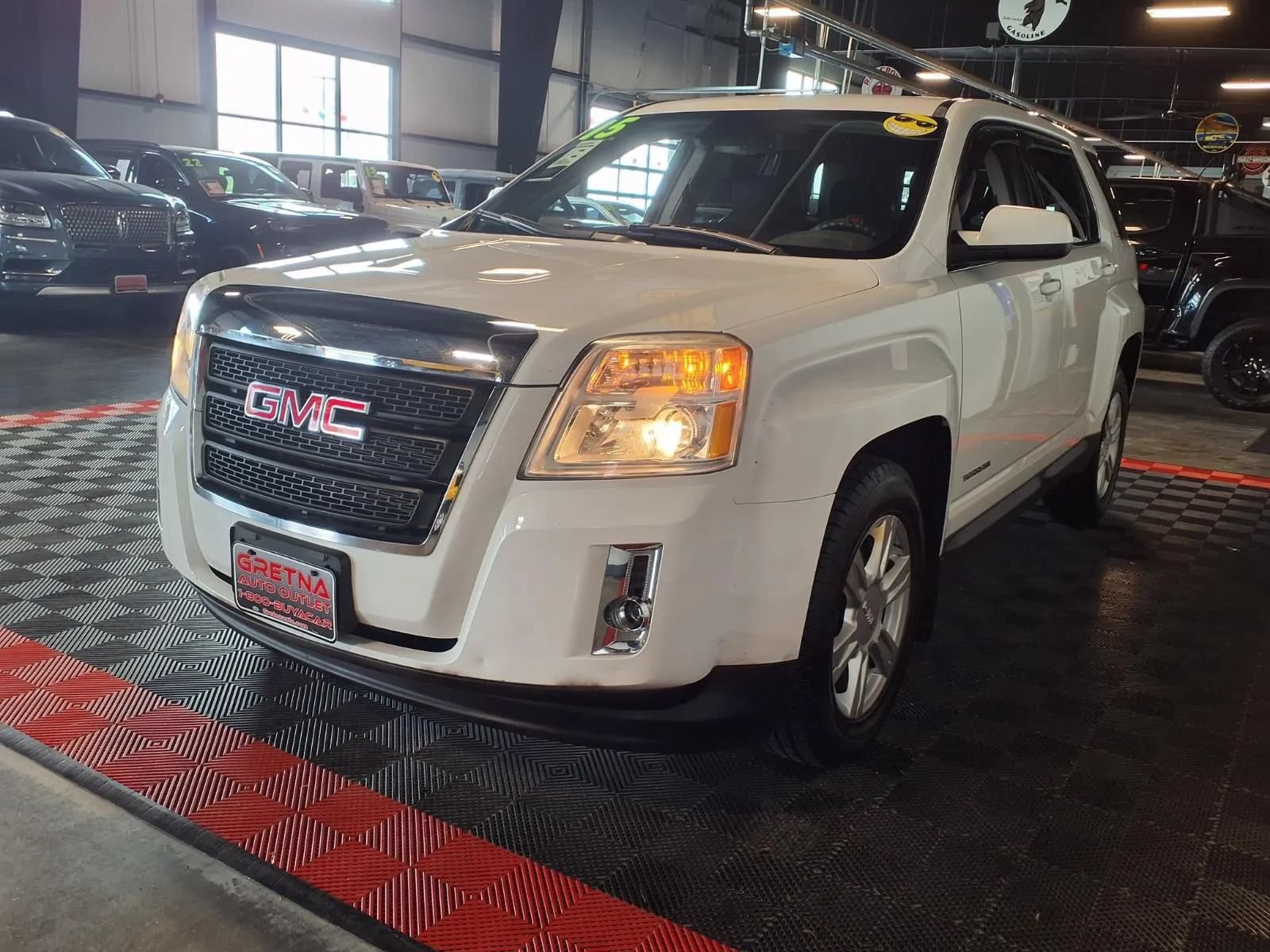 Used 2015 GMC Terrain SLE AWD/4WD image 4