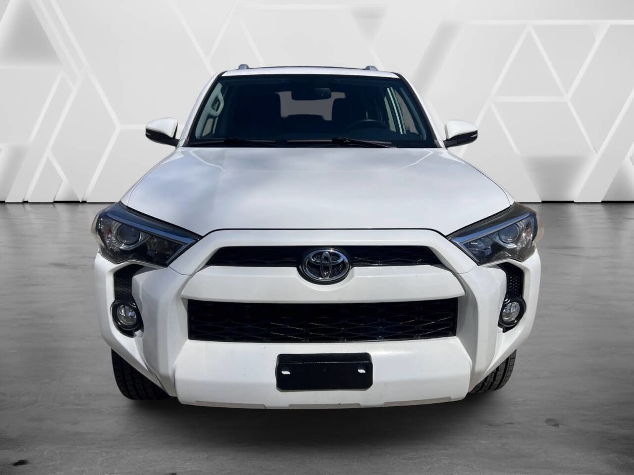 Used 2017 Toyota 4Runner SR5 Premium image 3