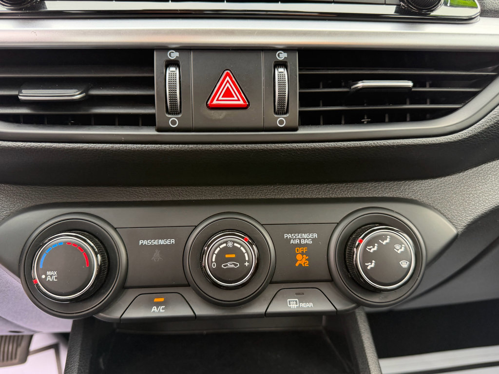 Used 2023 Kia Forte LXS image 13