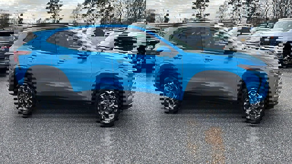 New 2026 Chevrolet Trax LT w/ LT Convenience Package image 4