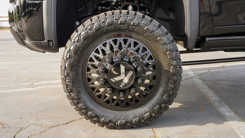 New 2026 GMC Sierra 3500 Denali Ultimate image 9