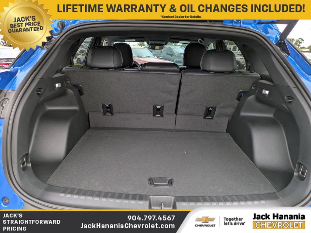 New 2025 Chevrolet Blazer EV LT image 12