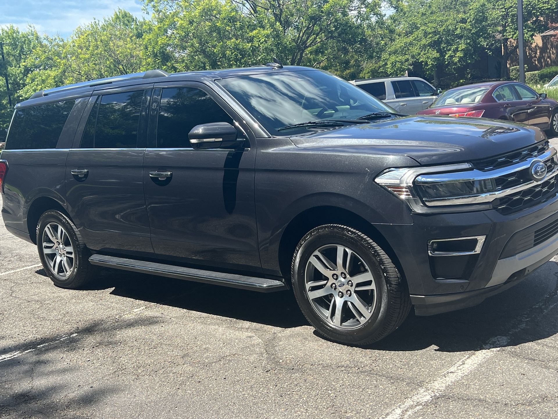 Used 2022 Ford Expedition Max Limited AWD/4WD image 8