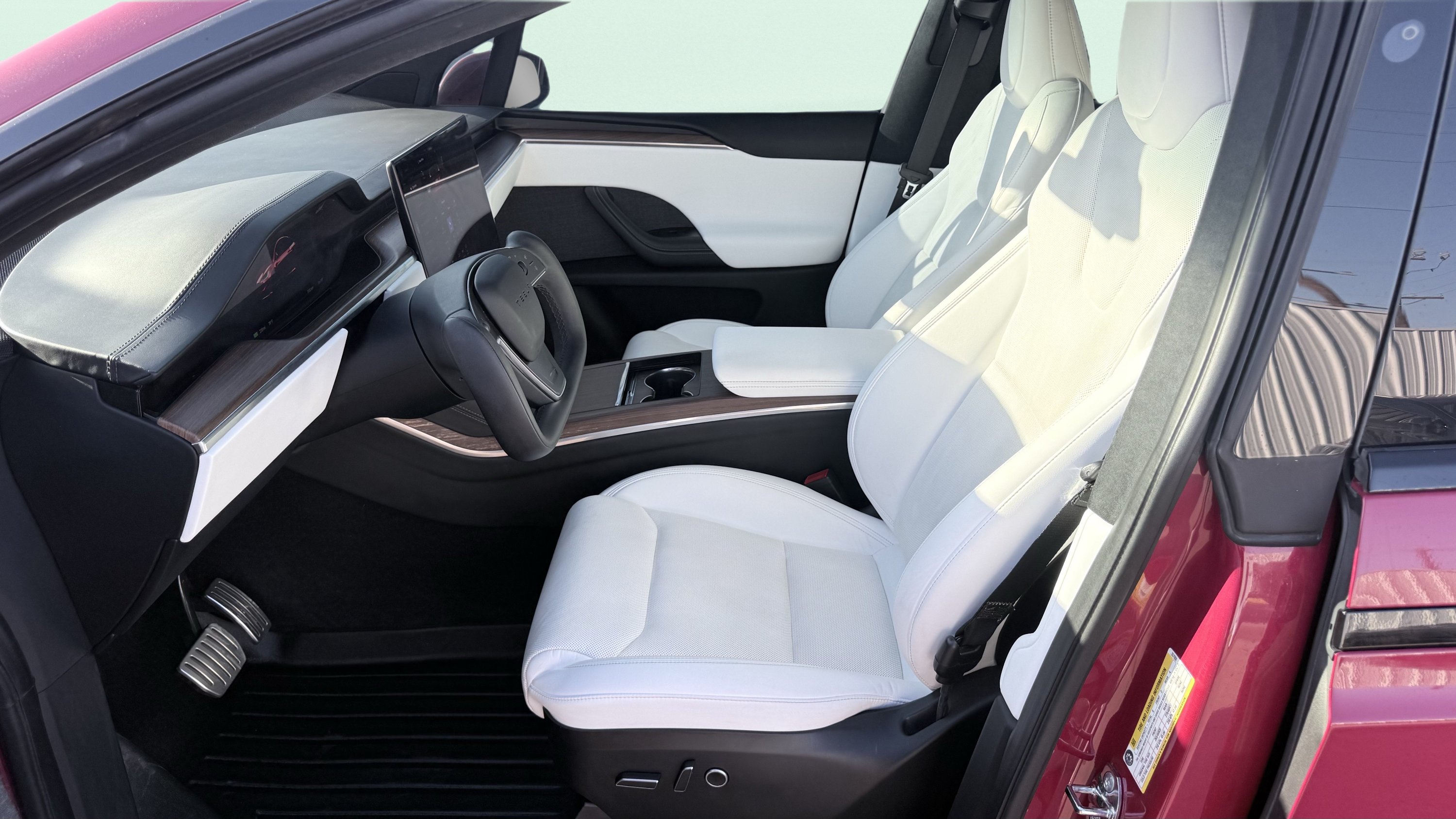 Used 2022 Tesla Model X AWD/4WD image 23