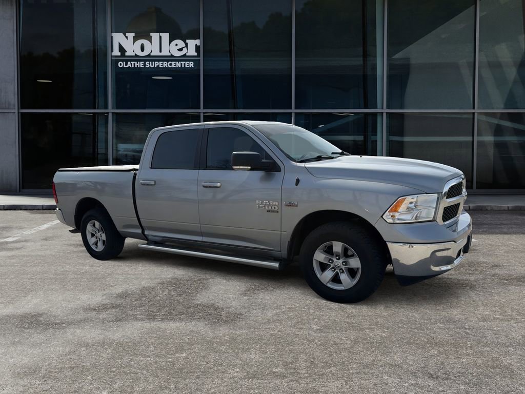 Used 2020 RAM 1500 Classic SLT w/ Luxury Group image 4
