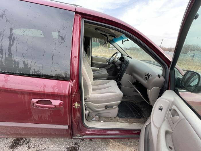 Used 2002 Dodge Grand Caravan Sport image 30