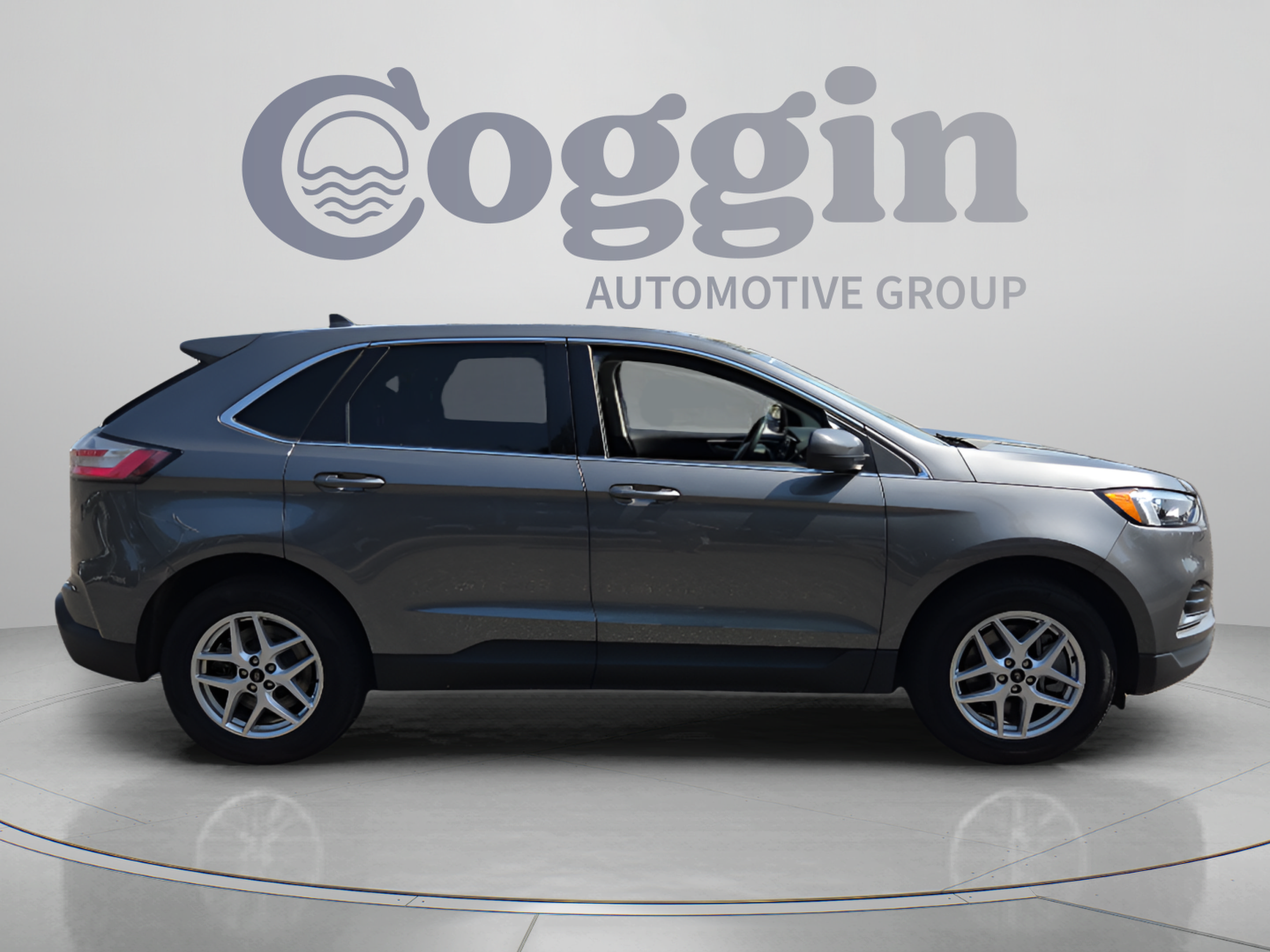 Used 2024 Ford Edge SEL AWD/4WD image 6