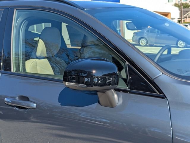 New 2026 Volvo XC60 B5 Plus w/ Protection Package Premier image 12