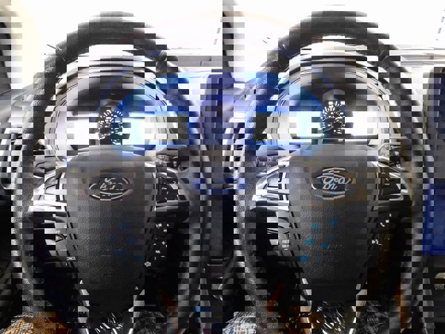 Used 2023 Ford Edge Titanium image 6