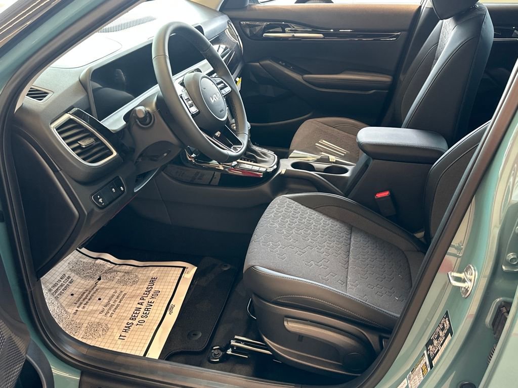 New 2026 Kia Seltos S image 10