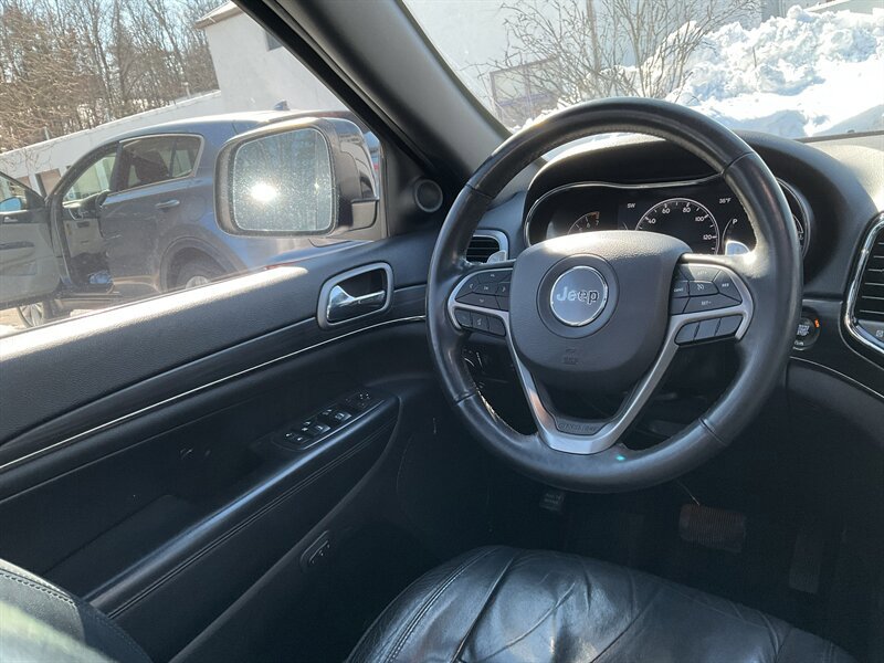 Used 2019 Jeep Grand Cherokee Limited X AWD/4WD image 19