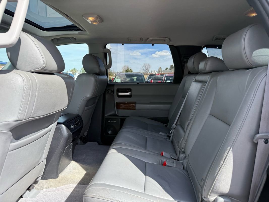 Used 2008 Toyota Sequoia Limited image 15