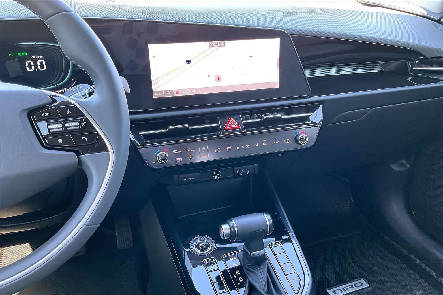 Certified 2024 Kia Niro EX FWD image 15