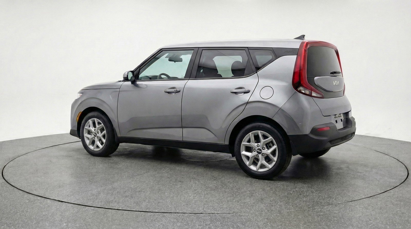 Used 2025 Kia Soul LX w/ LX Technology Package image 6