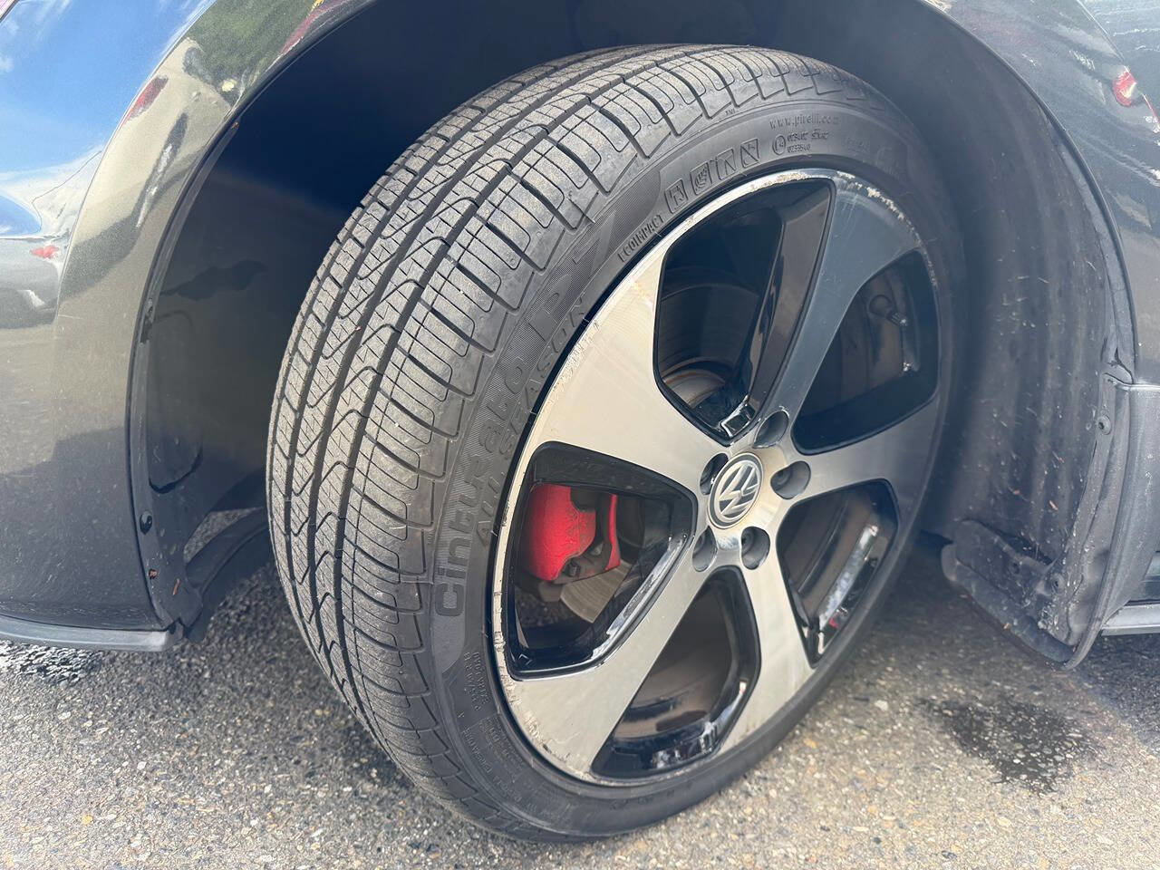 Used 2015 Volkswagen GTI S FWD image 30