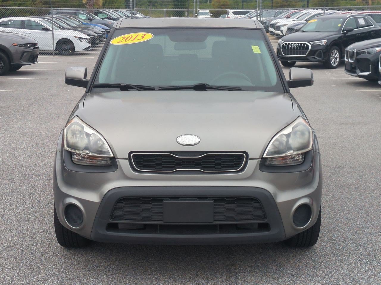 Used 2013 Kia Soul FWD image 9