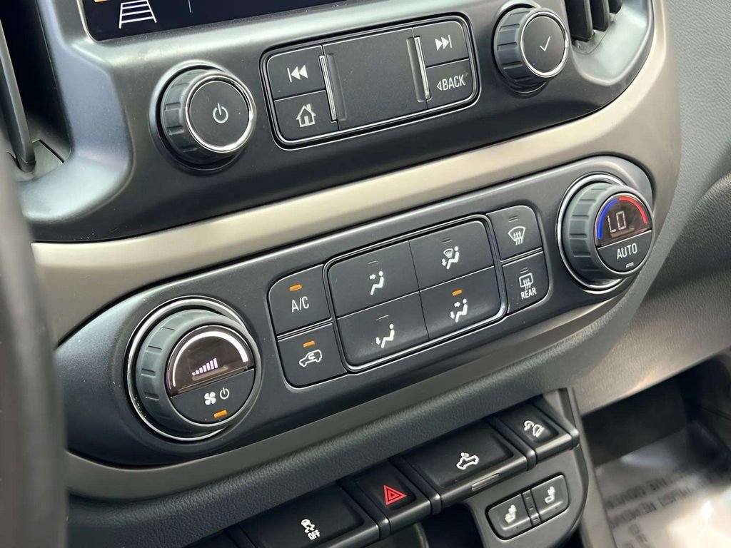 Used 2019 Chevrolet Colorado Z71 AWD/4WD image 18