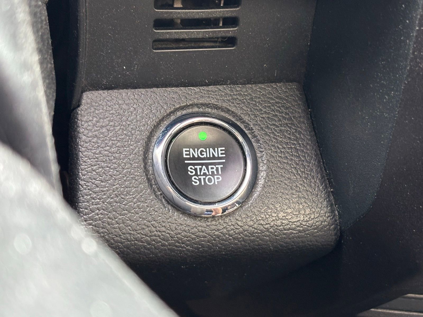 Used 2020 Ford Expedition King Ranch AWD/4WD image 12