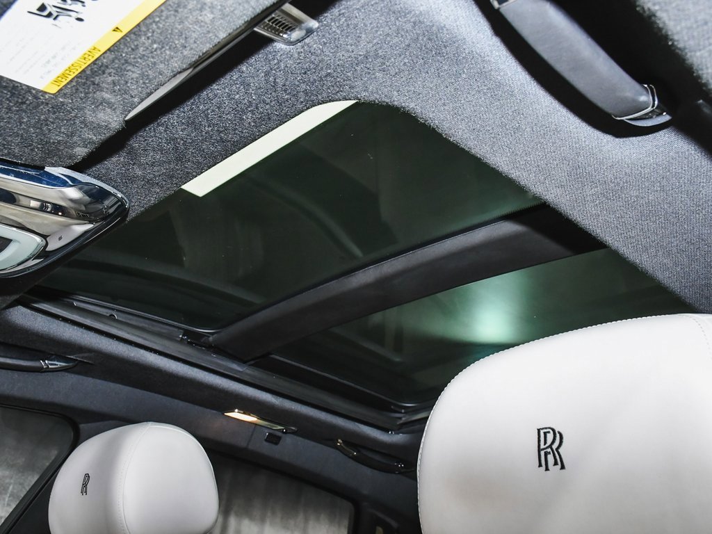 Used 2018 Rolls-Royce Ghost image 47