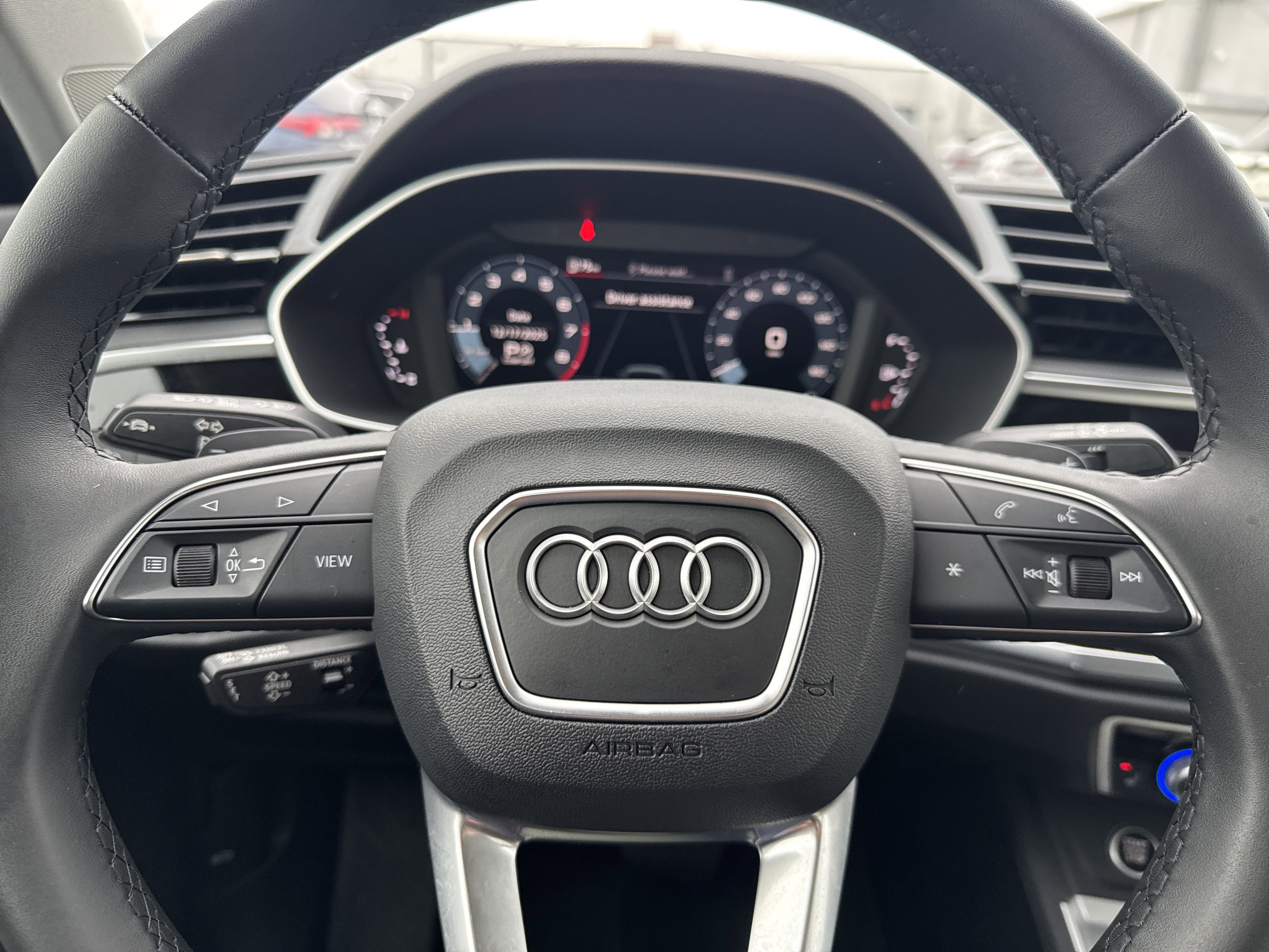 Used 2025 Audi Q3 2.0T Premium w/ Convenience Package image 10