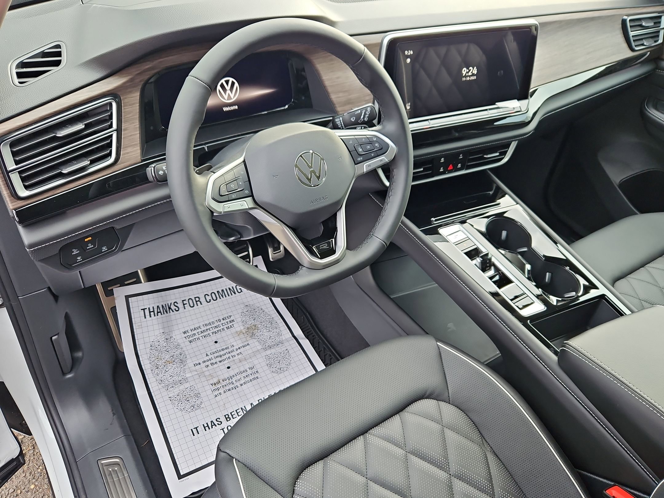 New 2026 Volkswagen Atlas SEL Premium R-Line image 12