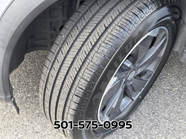 Used 2024 Nissan Rogue SV FWD image 21