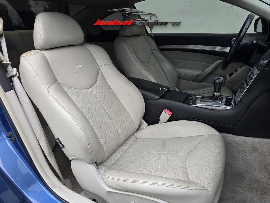 Used 2013 INFINITI G37 x w/ Premium Pkg image 6