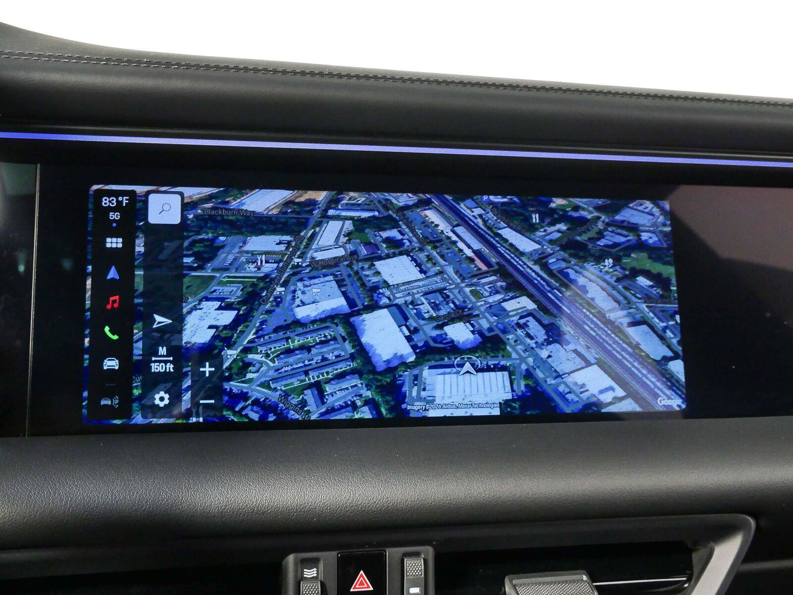 Certified 2025 Porsche Macan 4S Electric AWD/4WD image 14