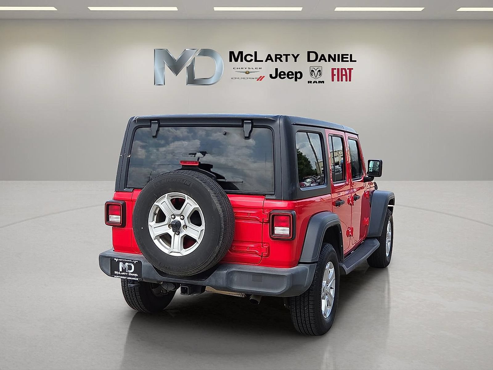 Used 2023 Jeep Wrangler Unlimited Sport AWD/4WD image 5