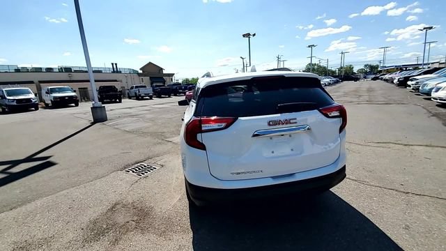 Certified 2024 GMC Terrain SLE w/ Driver Convenience Package FWD image 7