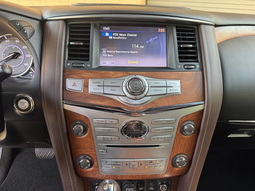Used 2017 INFINITI QX80 Limited AWD/4WD image 16