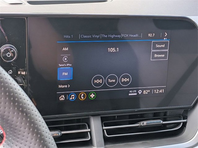 Used 2024 Chevrolet Trax RS w/ Sunroof Package image 22