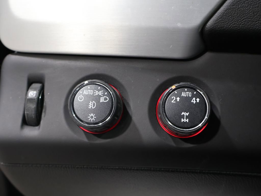 Used 2016 GMC Yukon SLT image 38