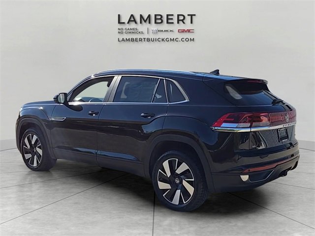 Used 2024 Volkswagen Atlas Cross Sport SE image 3