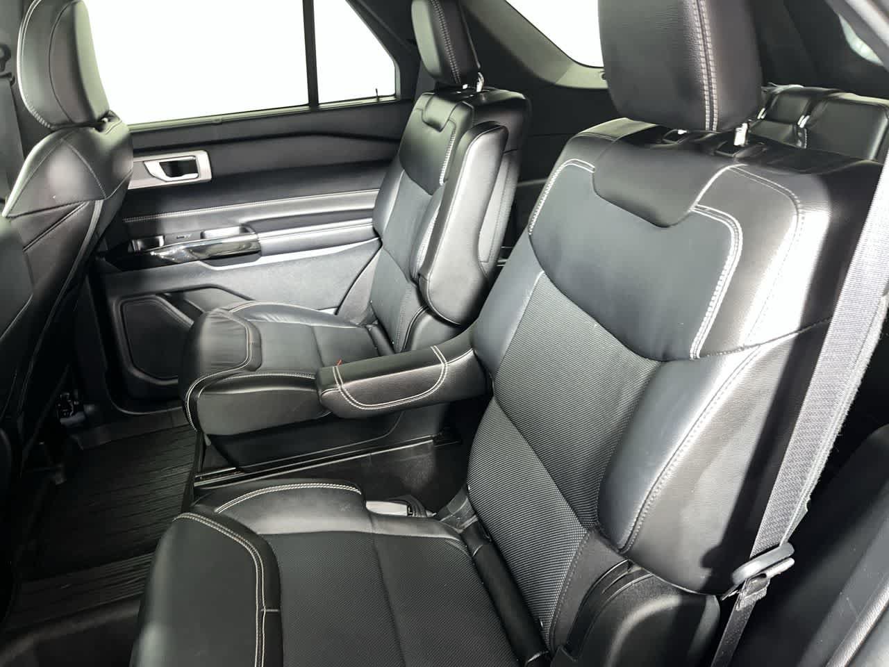 Used 2022 Ford Explorer ST w/ Equipment Group 401A AWD/4WD image 29