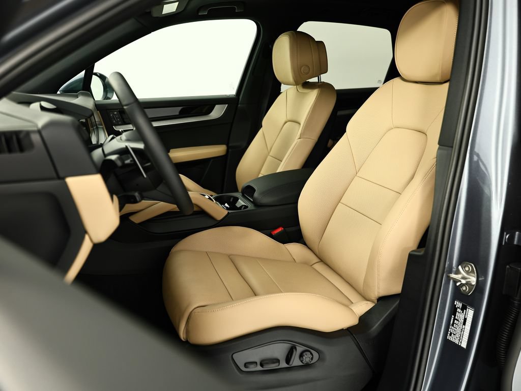 New 2026 Porsche Cayenne S AWD/4WD image 5