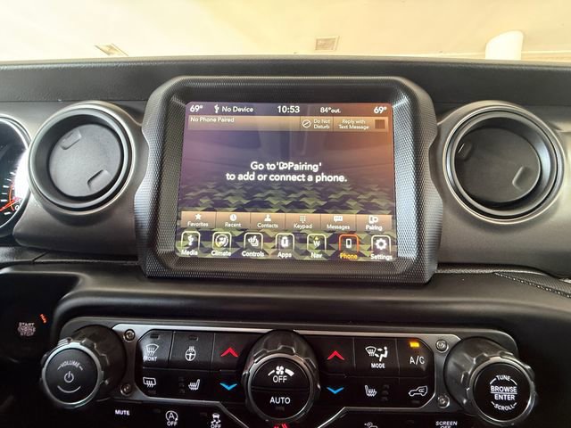 Used 2023 Jeep Gladiator Willys image 21