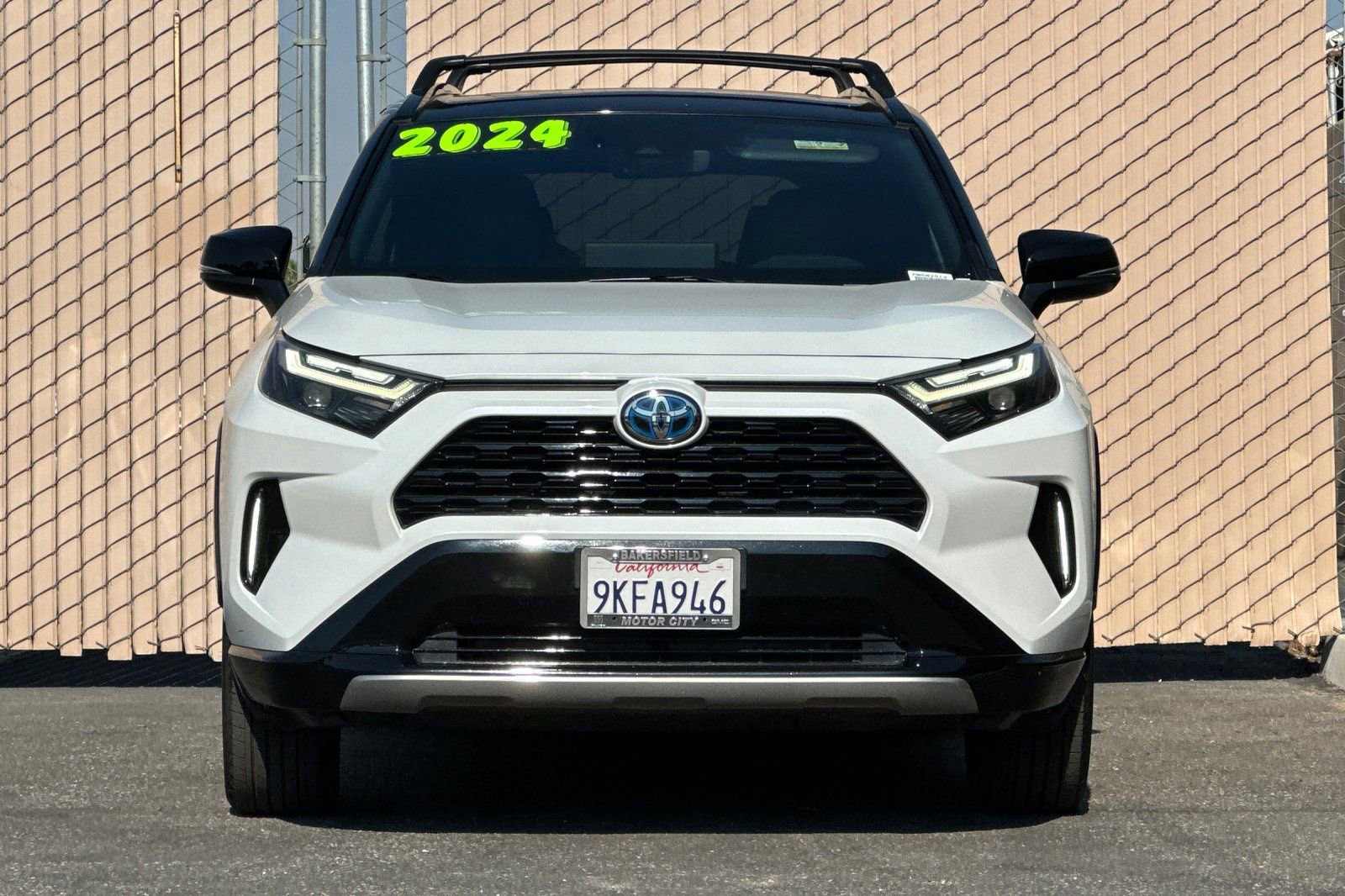 Used 2024 Toyota RAV4 XSE w/ Weather Package AWD/4WD image 9