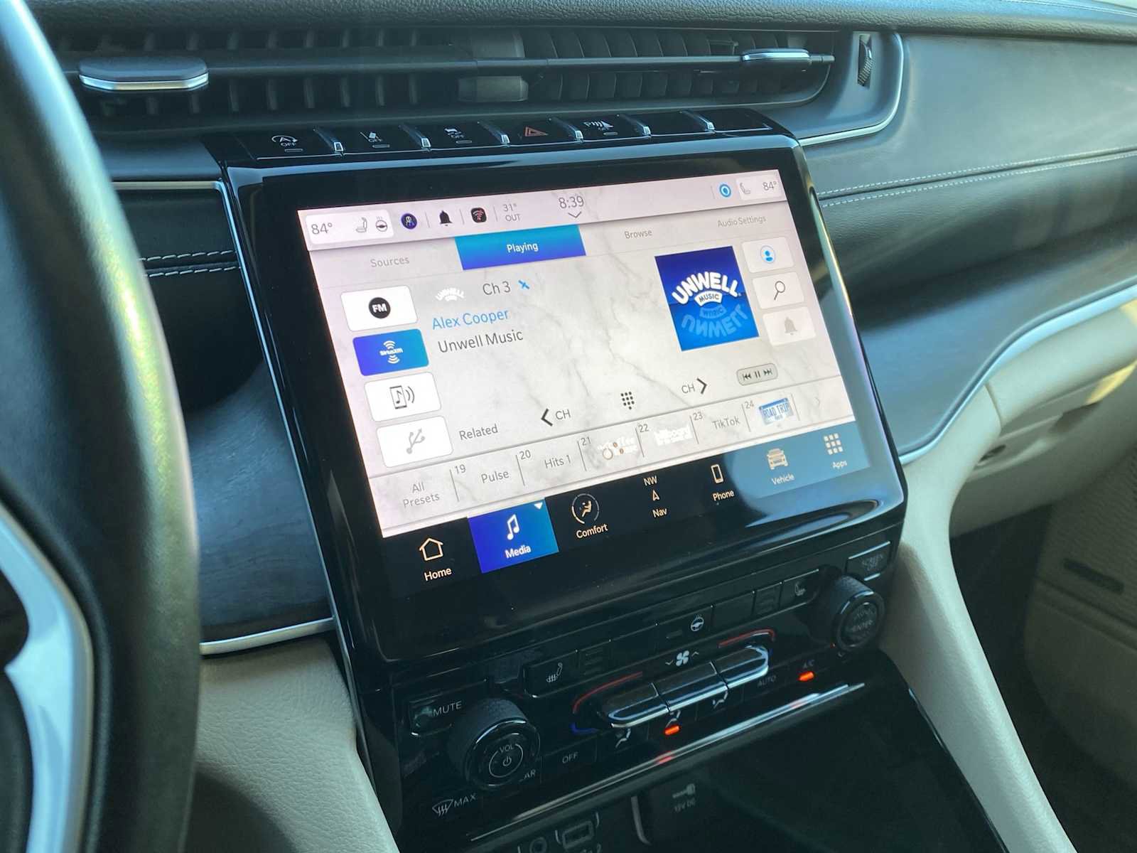 Certified 2022 Jeep Grand Cherokee Limited image 26