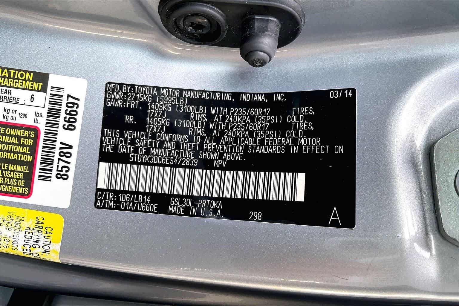 Used 2014 Toyota Sienna XLE w/ Entertainment Package FWD image 39