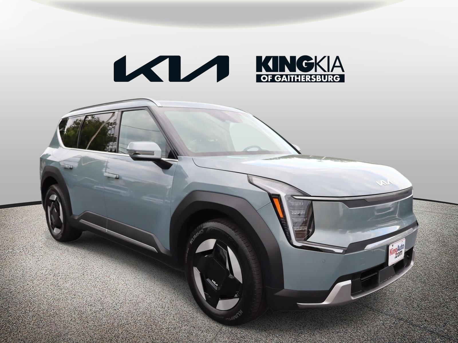Certified 2024 Kia EV9 Wind AWD/4WD image 1