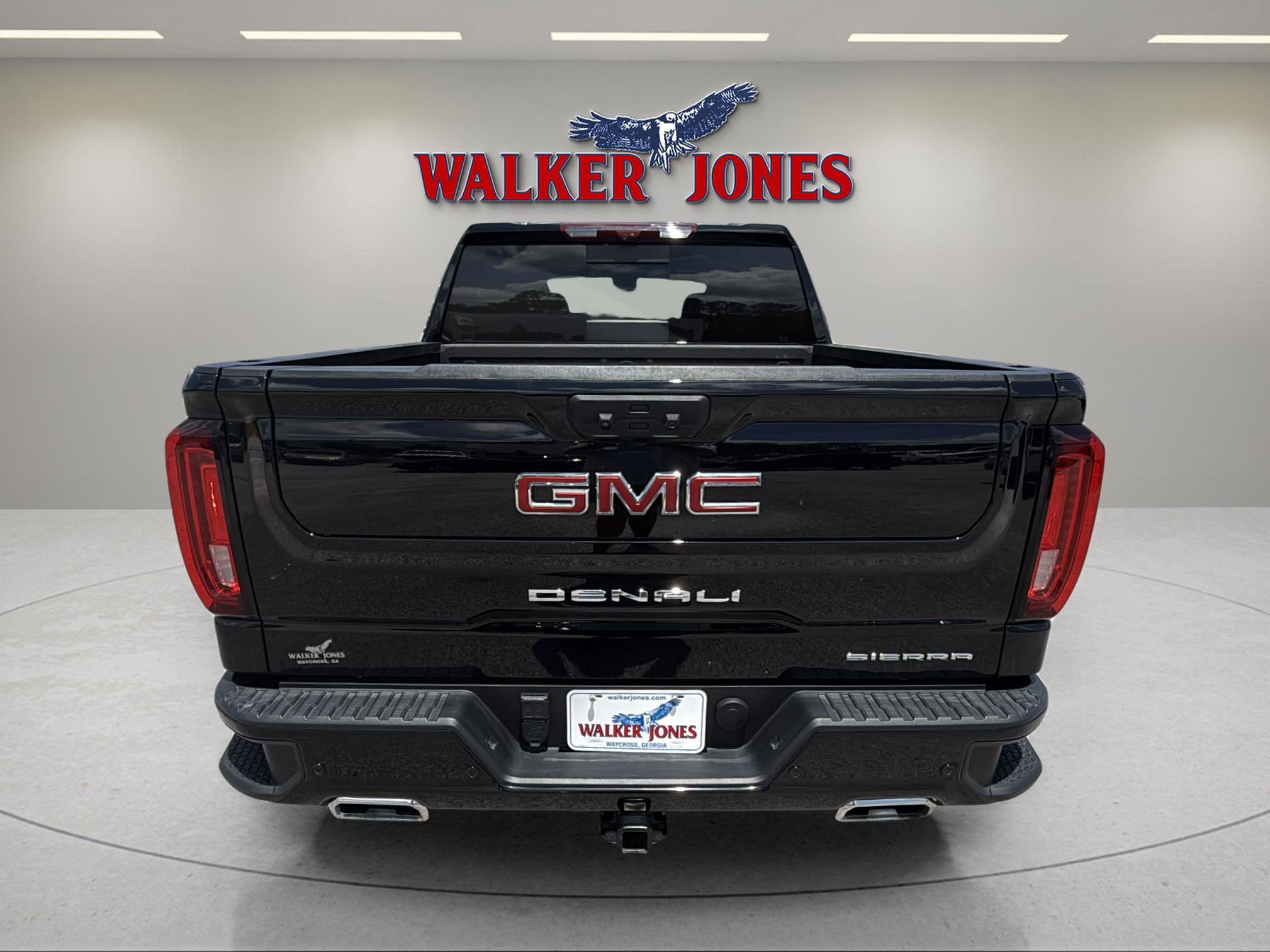 Used 2024 GMC Sierra 1500 Denali w/ Denali Reserve Package image 16