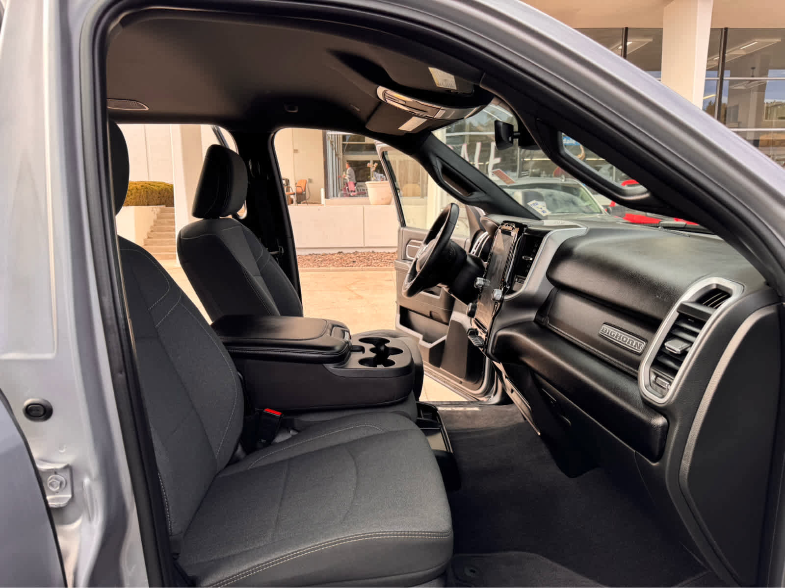 Used 2024 RAM 2500 Big Horn w/ Sport Appearance Package image 13