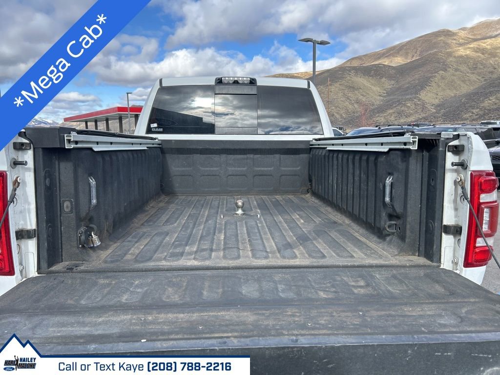 Used 2021 RAM 3500 Laramie AWD/4WD image 11