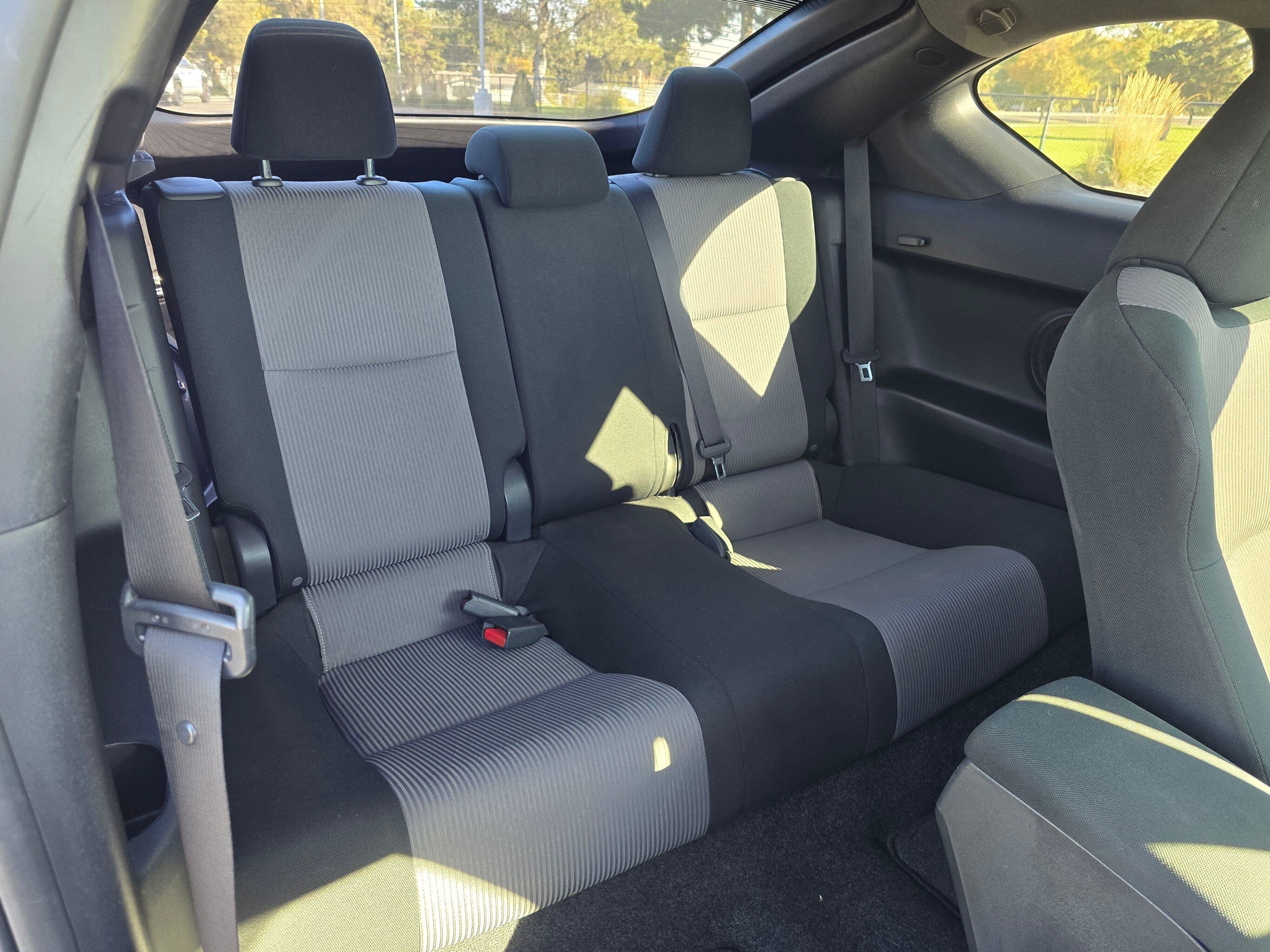 Used 2015 Scion tC FWD image 12