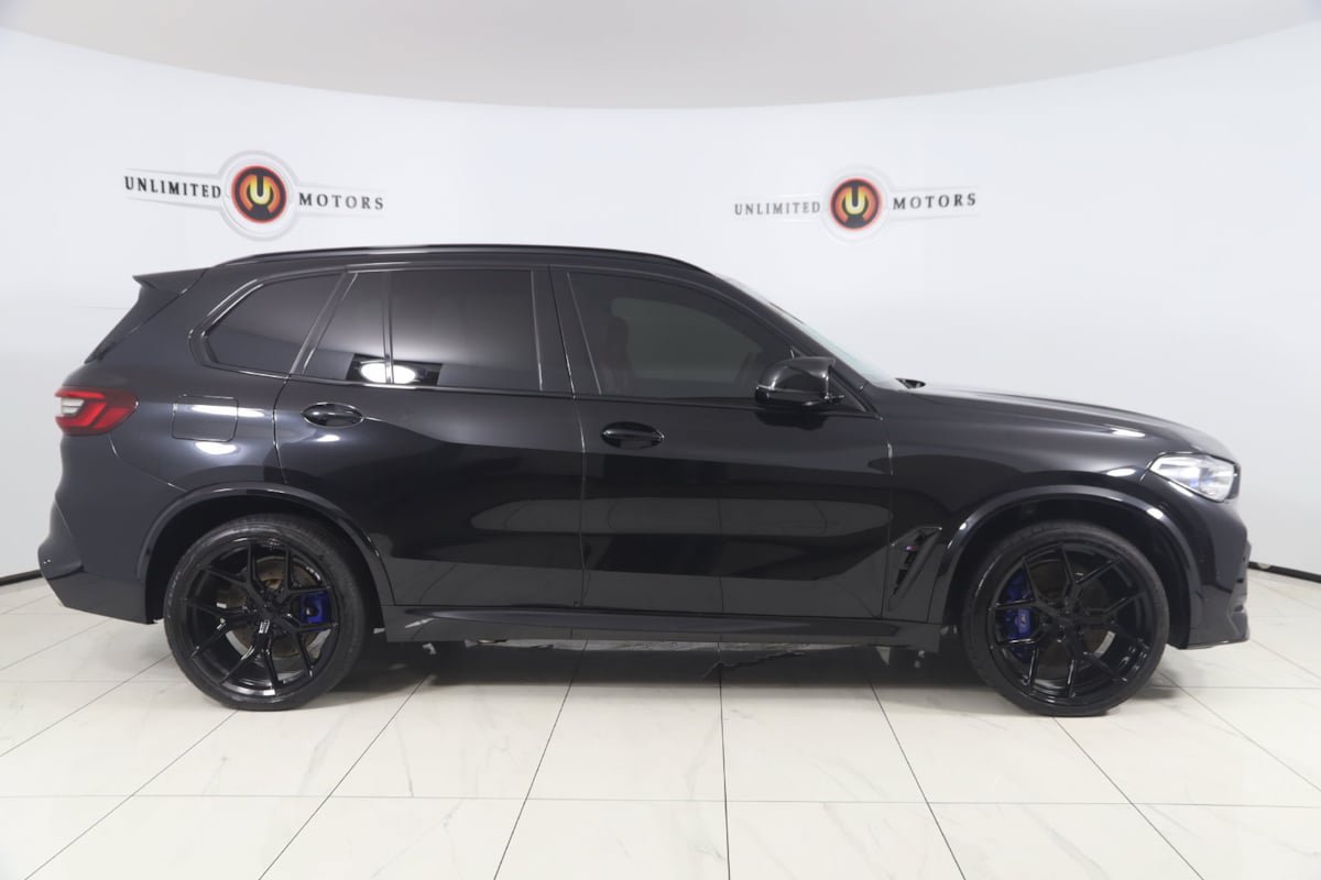 Used 2021 BMW X5 M w/ Executive Package AWD/4WD image 2
