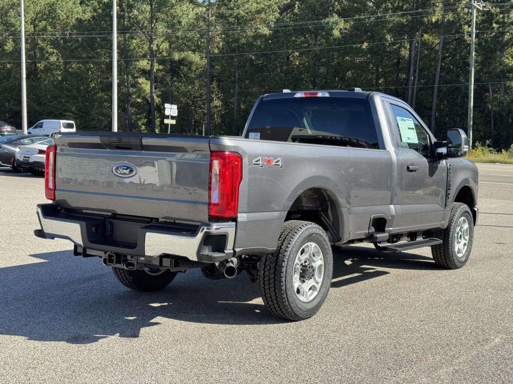 New 2026 Ford F350 XLT image 21